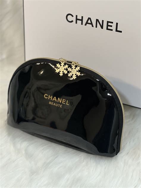 chanel snowflake makeup bag